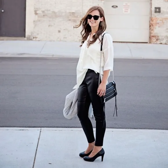 NATURALIZER Michelle Pumps (WIDE)