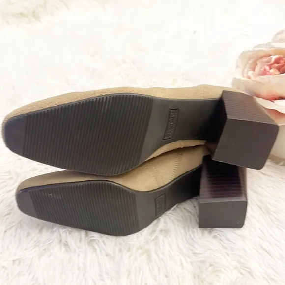 NEW Blondo x Zappos Sadie Taupe Suede heel ankle bootie women size 10