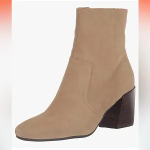 NEW Blondo x Zappos Sadie Taupe Suede heel ankle bootie women size 10