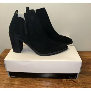 NEW Dolce Vita SIRANO Ankle Boot Booties, Onyx Suede, Size 8.5
