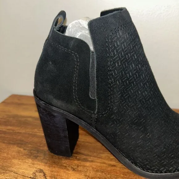 NEW Dolce Vita SIRANO Ankle Boot Booties, Onyx Suede, Size 8.5