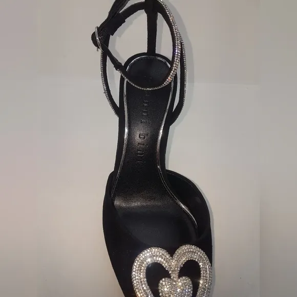 New Gianni Bini Annika Suede Rhinestone Heart Pointed Toe Pumps Sz 6.5