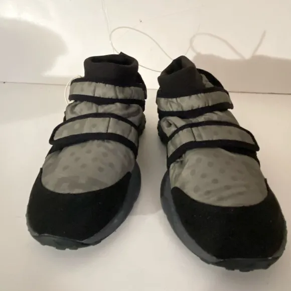 NEW Naturino nature Tex flower mountain vegan athletic shoe booties 4.5 US