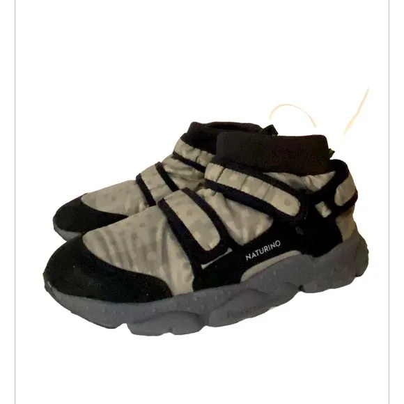 NEW Naturino nature Tex flower mountain vegan athletic shoe booties 4.5 US
