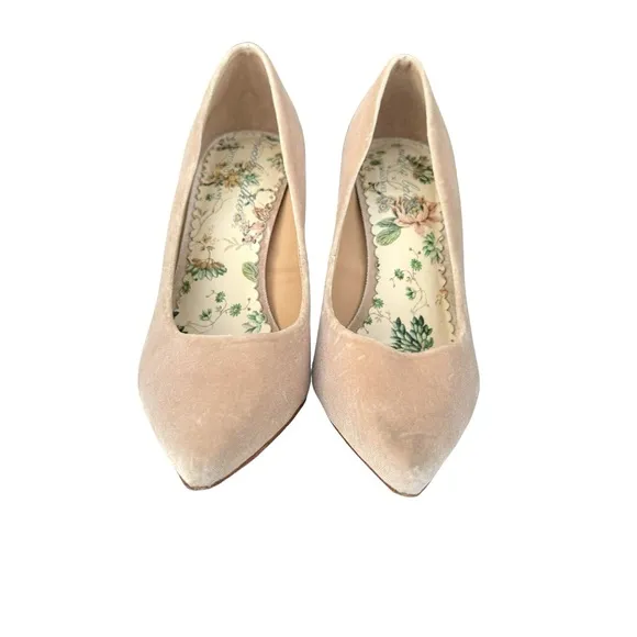 Nicola Bathie Antonio Melani Bonnie Champagne Velvet Pointed Toe Pump Women’s
