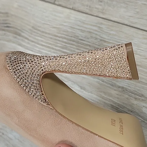 Nine West Size 8 1/2 Trendz Rhinestone Tapered Heel Pointy Toe Dress Pumps