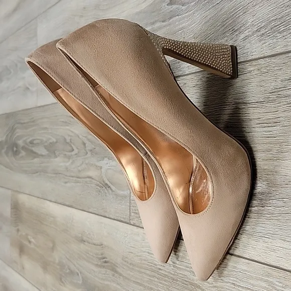 Nine West Size 8 1/2 Trendz Rhinestone Tapered Heel Pointy Toe Dress Pumps