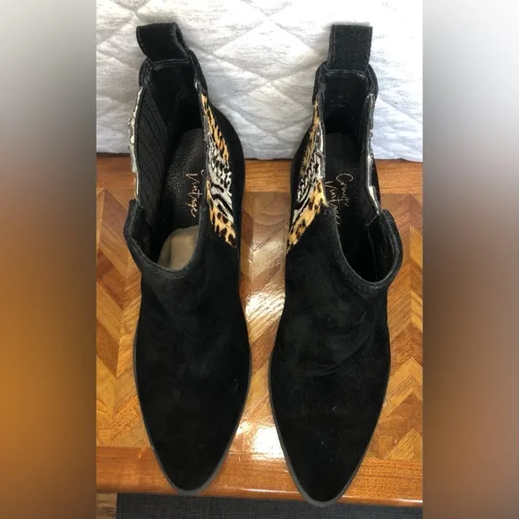NWOB Crown Vintage Tolana Chelsea black leather animal print booties