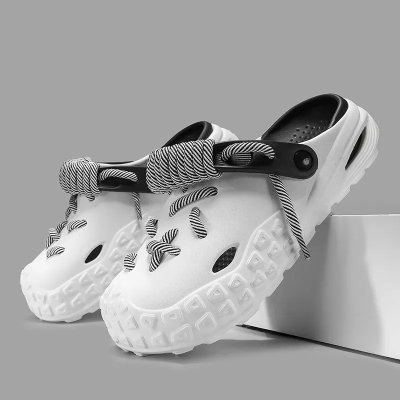 ODYSSEY LACED CLOGS