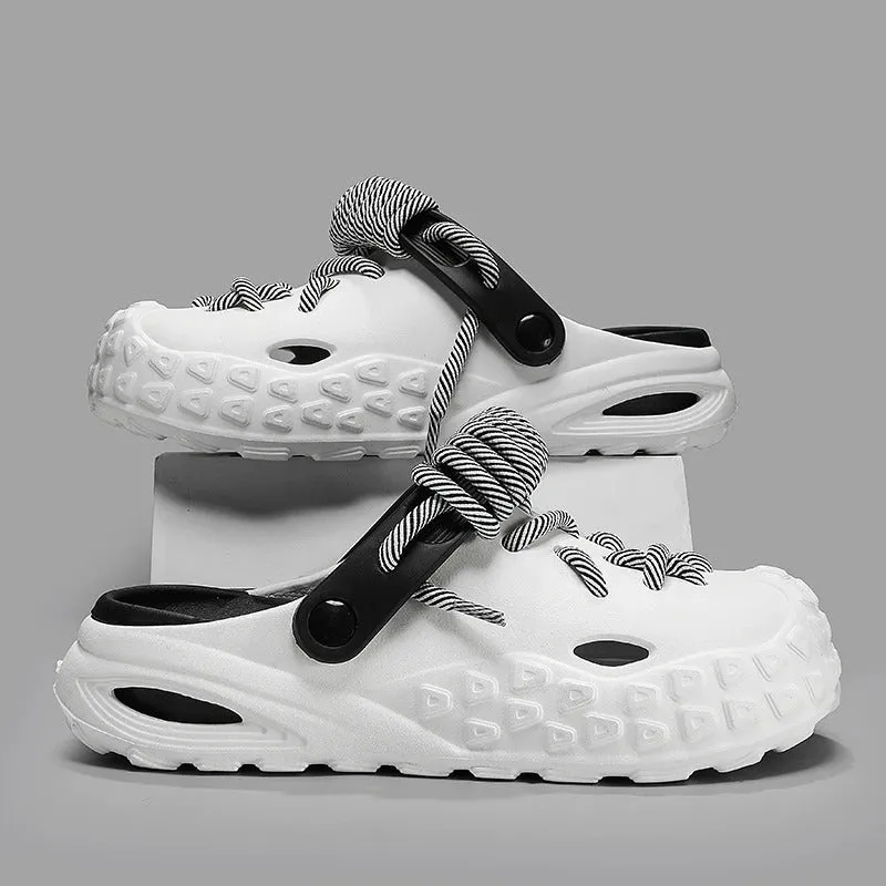 ODYSSEY LACED CLOGS
