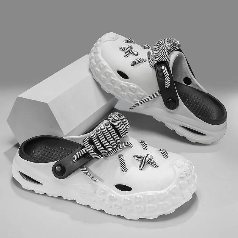 ODYSSEY LACED CLOGS