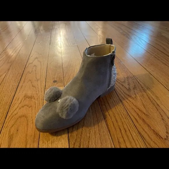 Olivia Miller suede and glitter booties - Sz 5