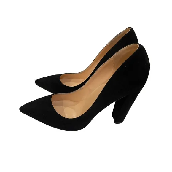 Only Maker Black Suede Pointed Toe Pumps – Size 13