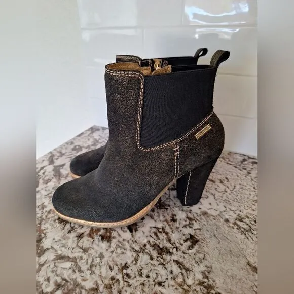 Pikolinos black and gold suede ankle bootie size 37 EU - 6 , 6.5 US