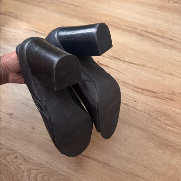 Size 7 1/2 Black Cole Haan leather peep toe ankle booties
