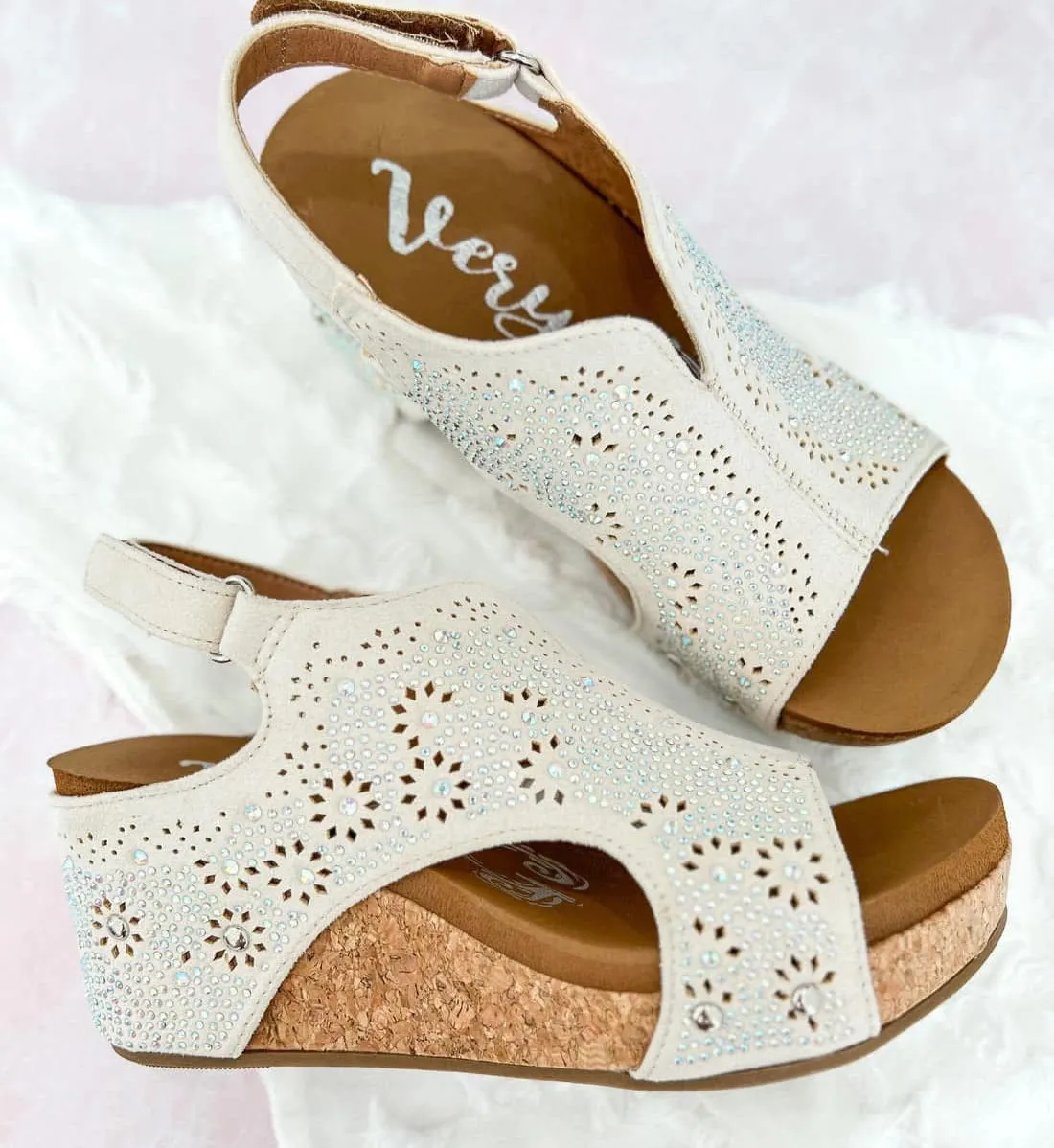 Starry Nights  by Very G (white)
