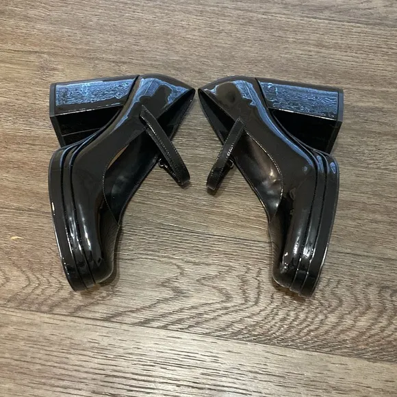 Steve Madden Nylo Mary Jane Pumps | Size 9 | Black