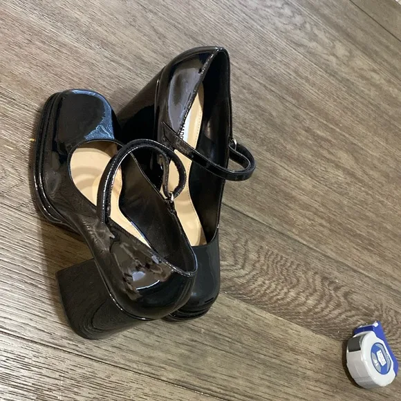 Steve Madden Nylo Mary Jane Pumps | Size 9 | Black