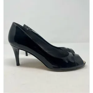 Stuart Weitzman Patent Leather Black Peep Toe Gold Logo Heels size 8.5 EUC