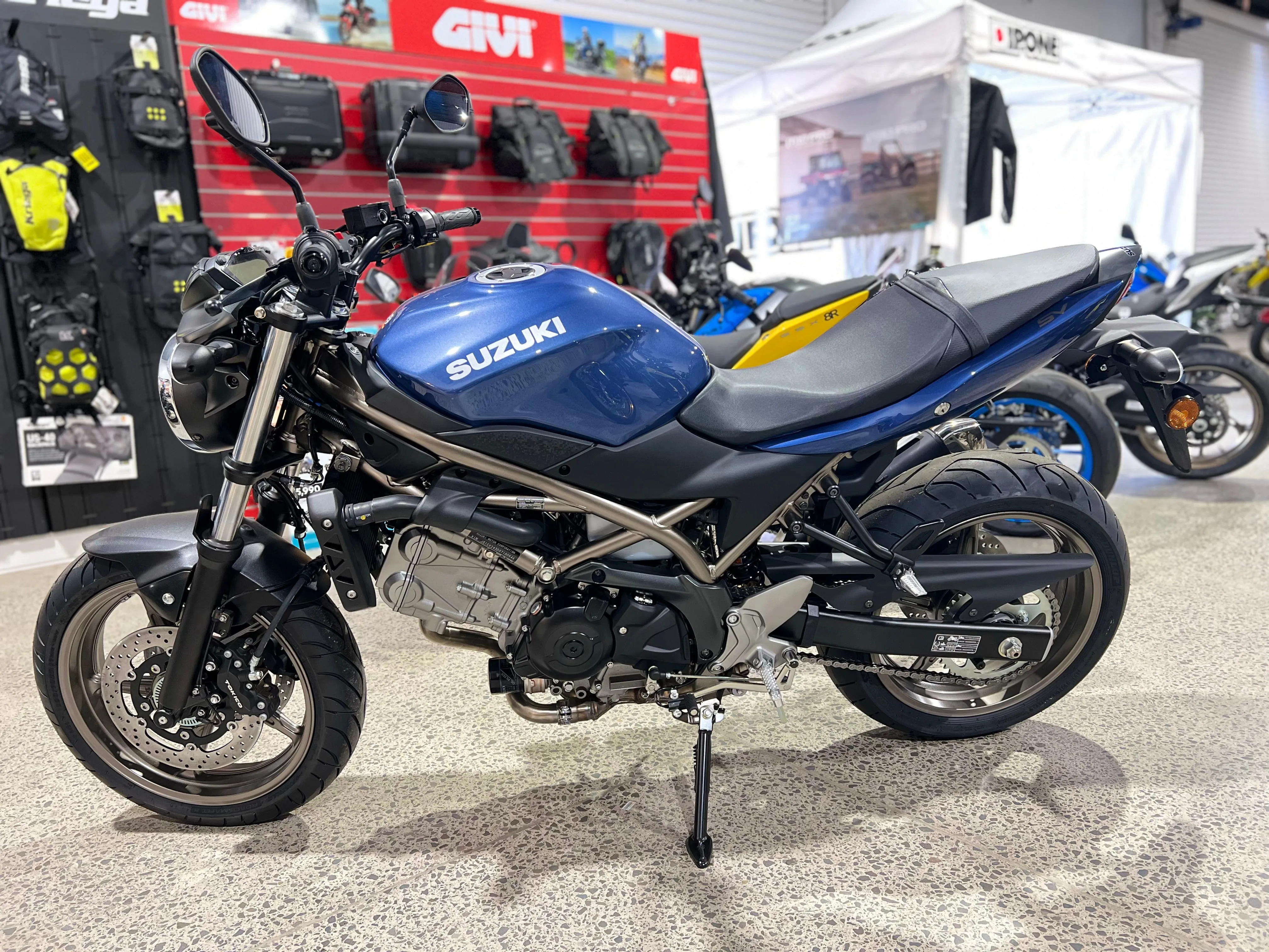 SUZUKI SV650AU LAMS 2025 - Your first or next Motorcycle..