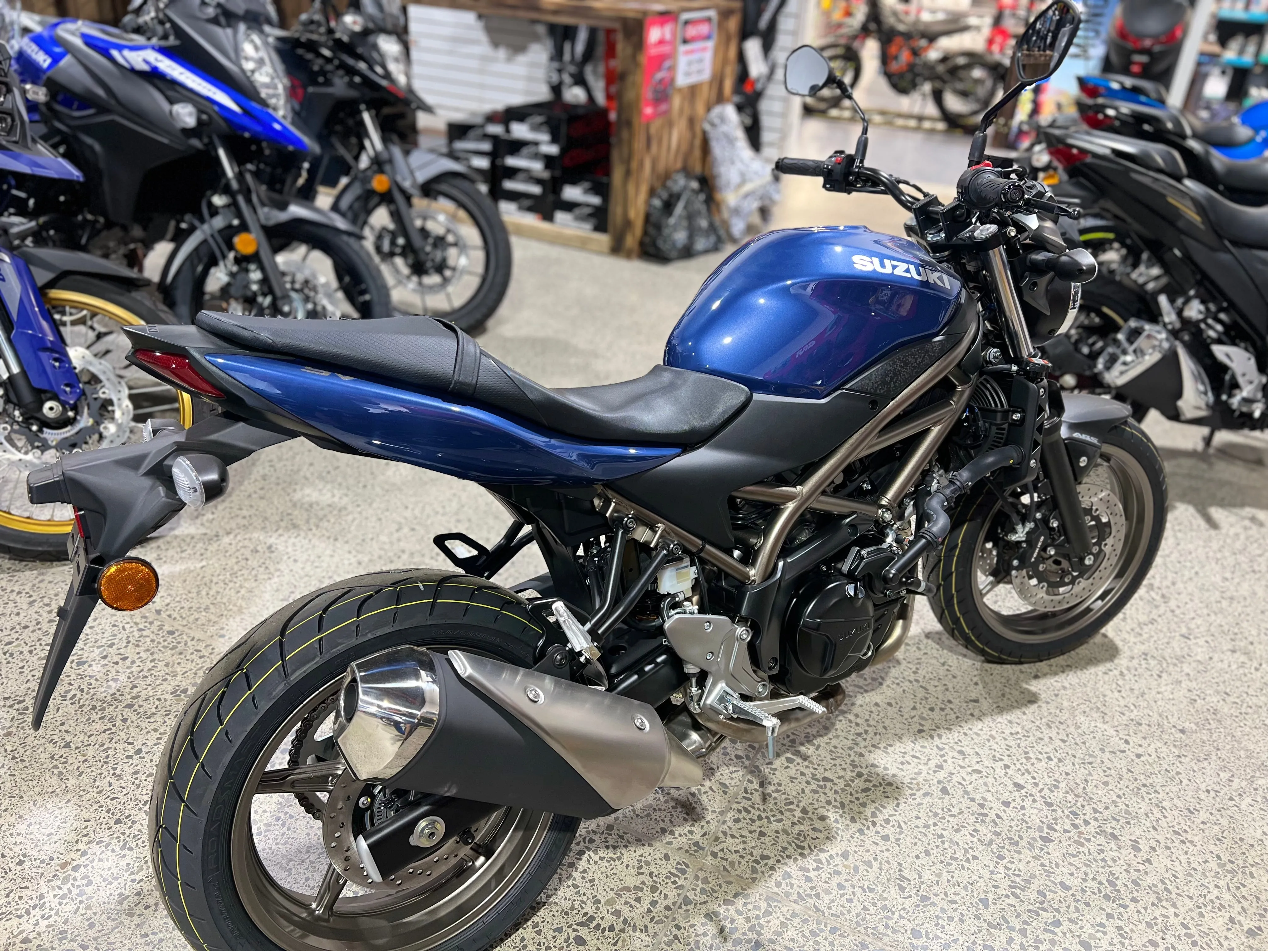 SUZUKI SV650AU LAMS 2025 - Your first or next Motorcycle..