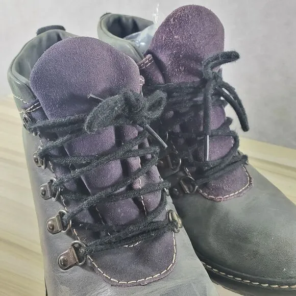 Sz 8.5 Vintage Skechers 90s Chunky Heel Lagenlook Artsy Grey Purple Y2K Booties