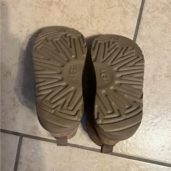 UGG T Neumel Graphic Chestntue Toddler Ankle Booties Size 12 US