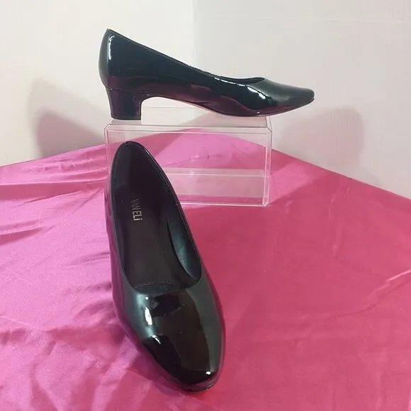 VANELI Women's SZ 9.5W Black Patent Leather Pumps . Condition is Pre-owned