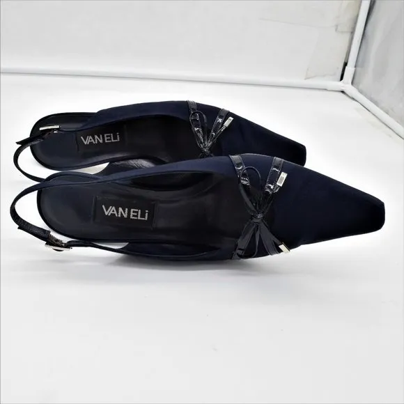 Vintage Vaneli Navy Slingback Pumps with Bows EUC