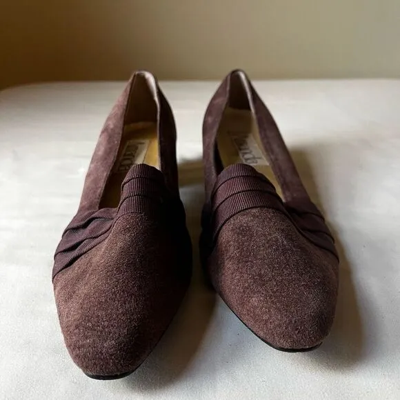 Vintage 90s Brown Suede Pumps Pointed Toe Slip On Kitten Heel Women’s 10