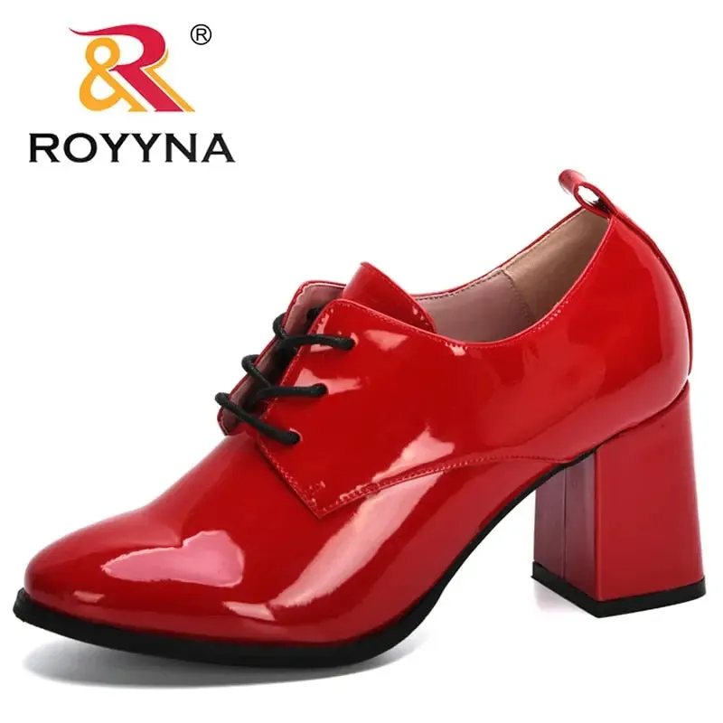 Woman Patent Leather Pumps