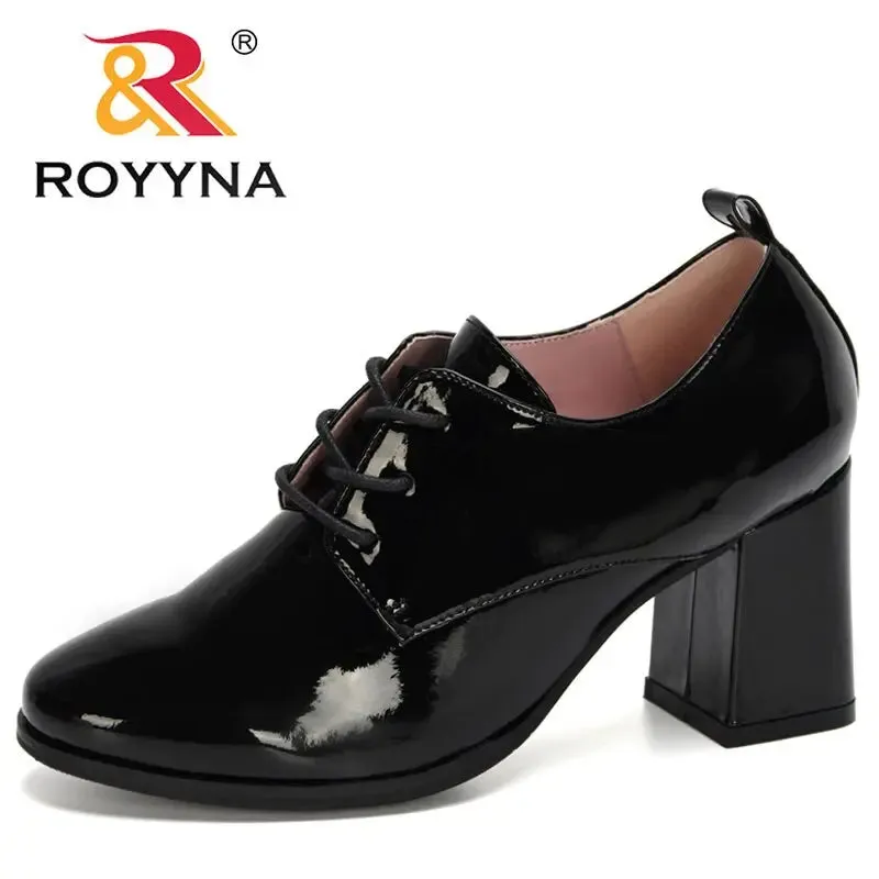 Woman Patent Leather Pumps