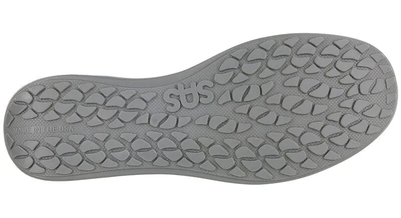 Women's Sporty Lux Lace Up Sneaker in Ruby Perf