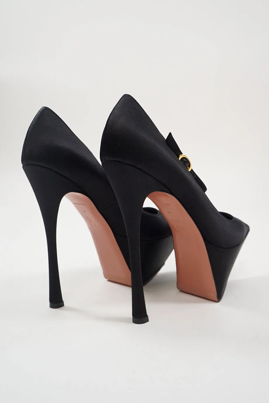 [WS6221] Amina Muaddi | Platform pump