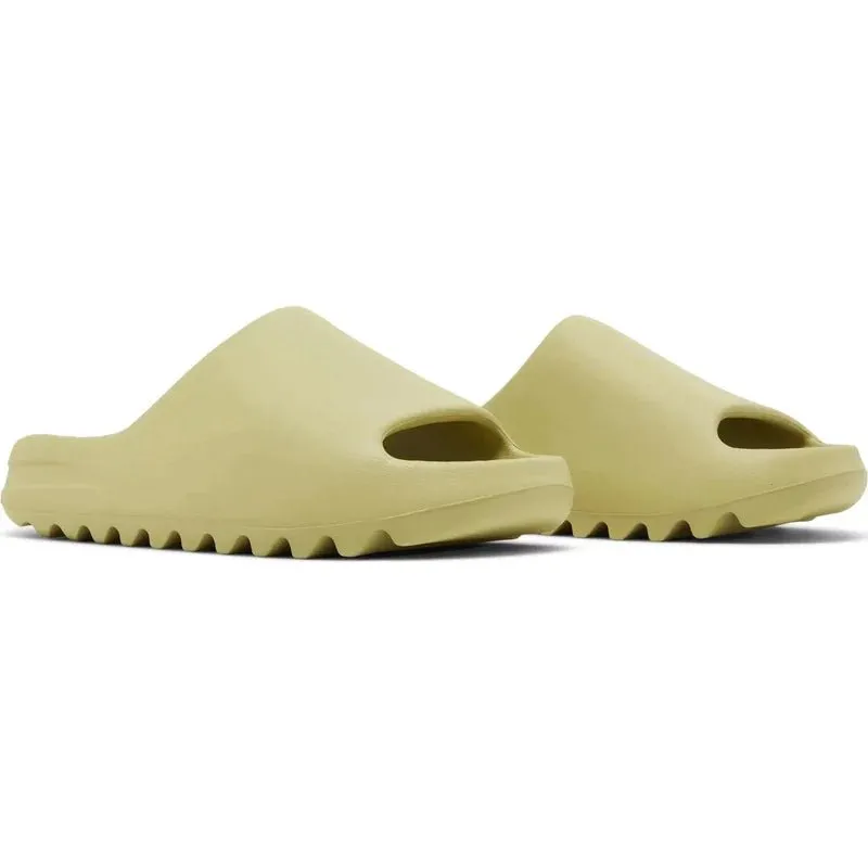 Yeezy Slide Resin (2022)